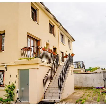 Qhome 4 - F2 Entre Paris Et - Parking Prive *